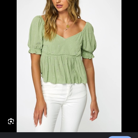 O'Neill Light Green Puff Sleeve Blouse - Picture 1 of 9